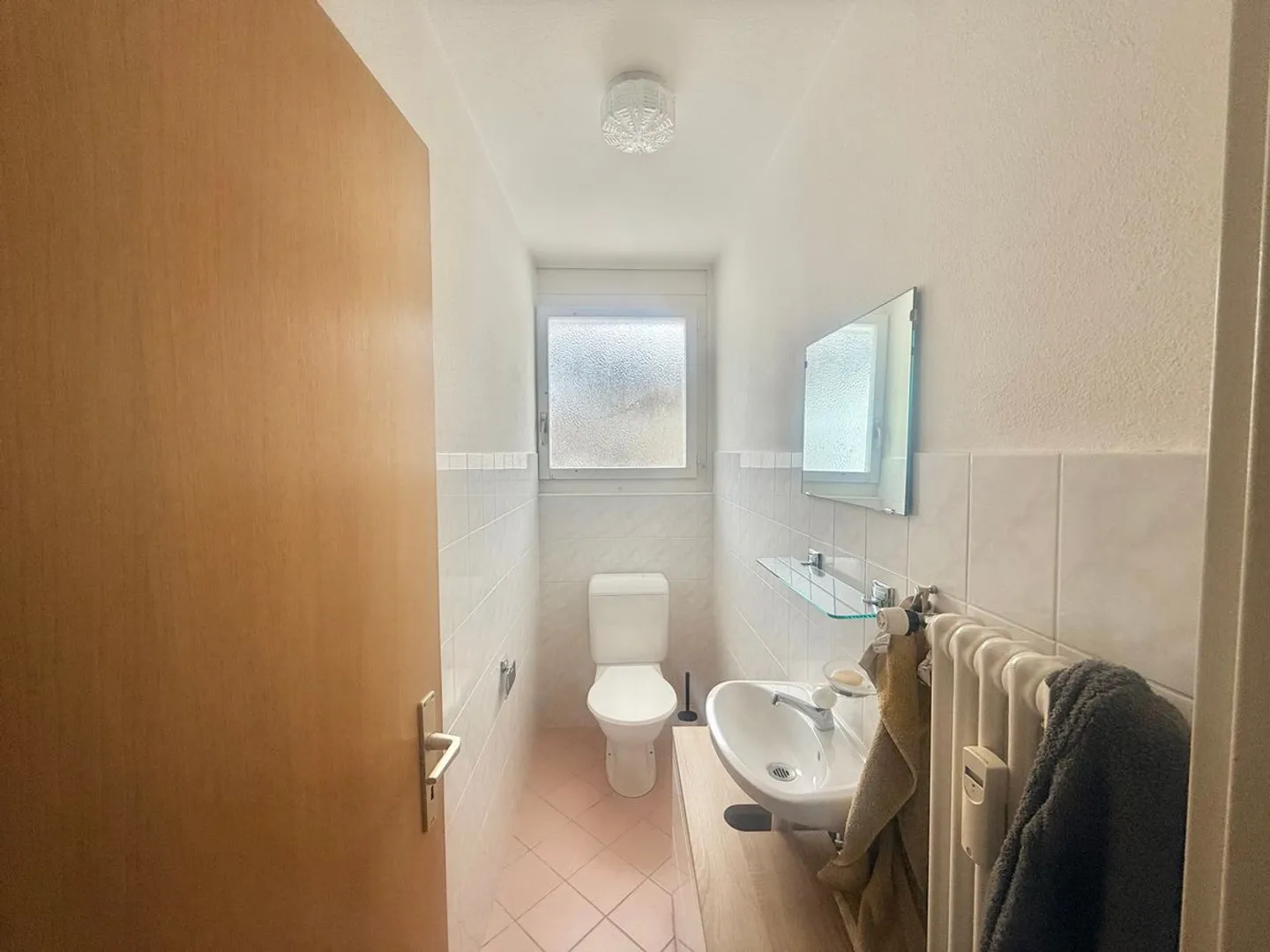 Appartement de passage avec 3 chambres, balcon et ascenseur - Photo 5 sur 13