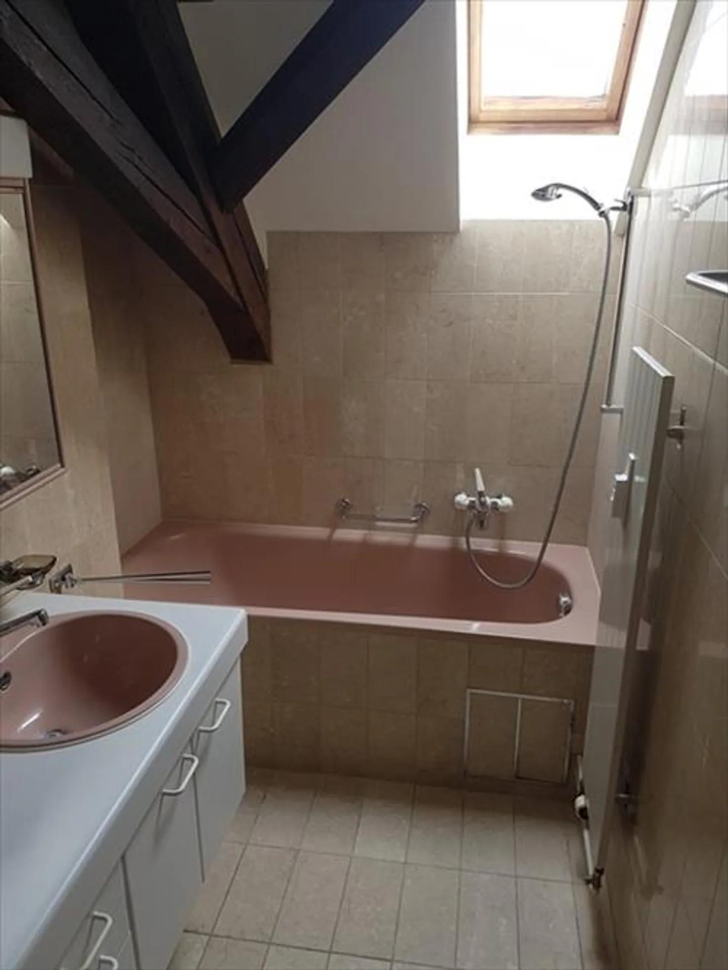 RENT WITHOUT DEPOSIT - great attic apartment near Bad. Bahnhof - Photo 5 of 6