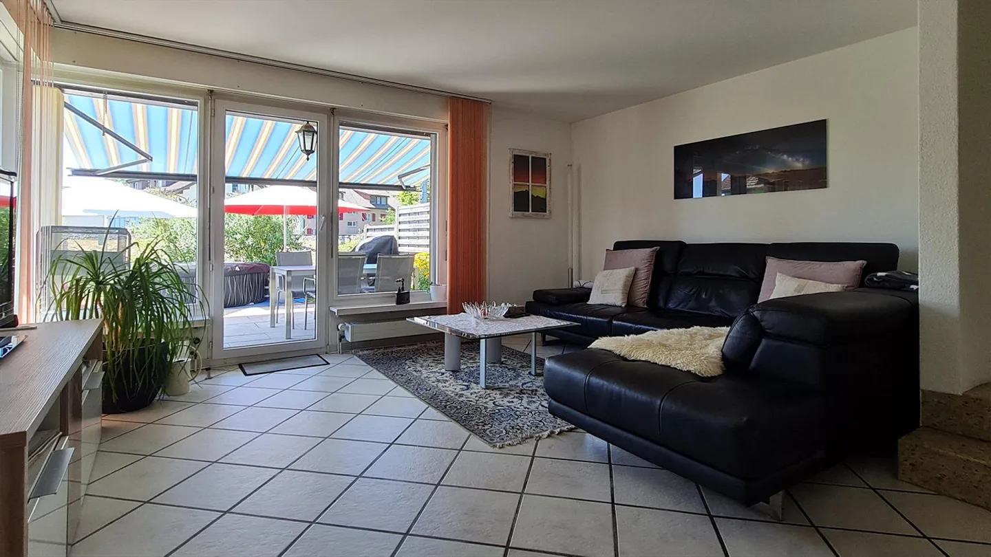 Maison semi-détachée de 4,5 pièces, adaptée aux enfants, ensoleillée, à Biberist - Photo 6 sur 26