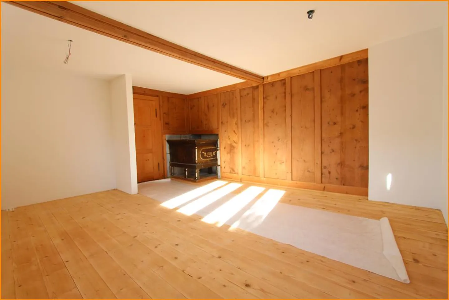 Renovated 5-room apartment in a sun-drenched location. - Photo 5 of 14