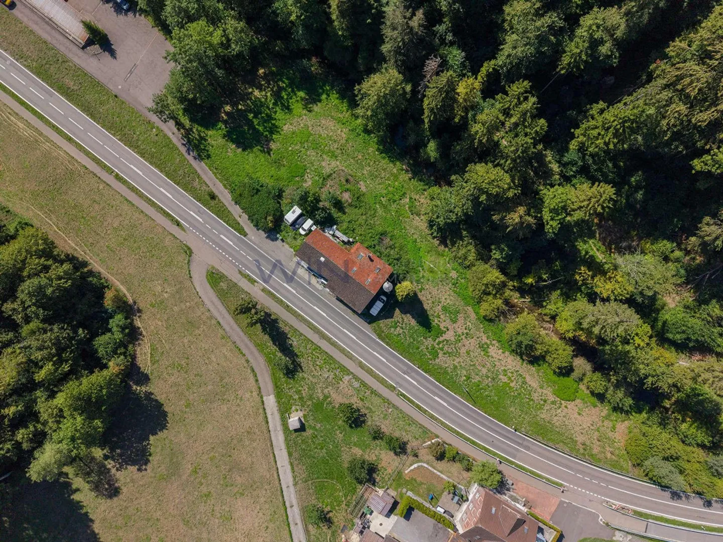 Equestrian property with preliminary project - Photo 3 of 4