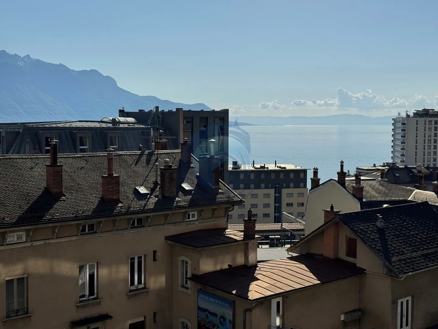 Spazioso appartamento d'angolo di 3,5 locali con vista lago - vicino al centro città - Foto 4 di 13