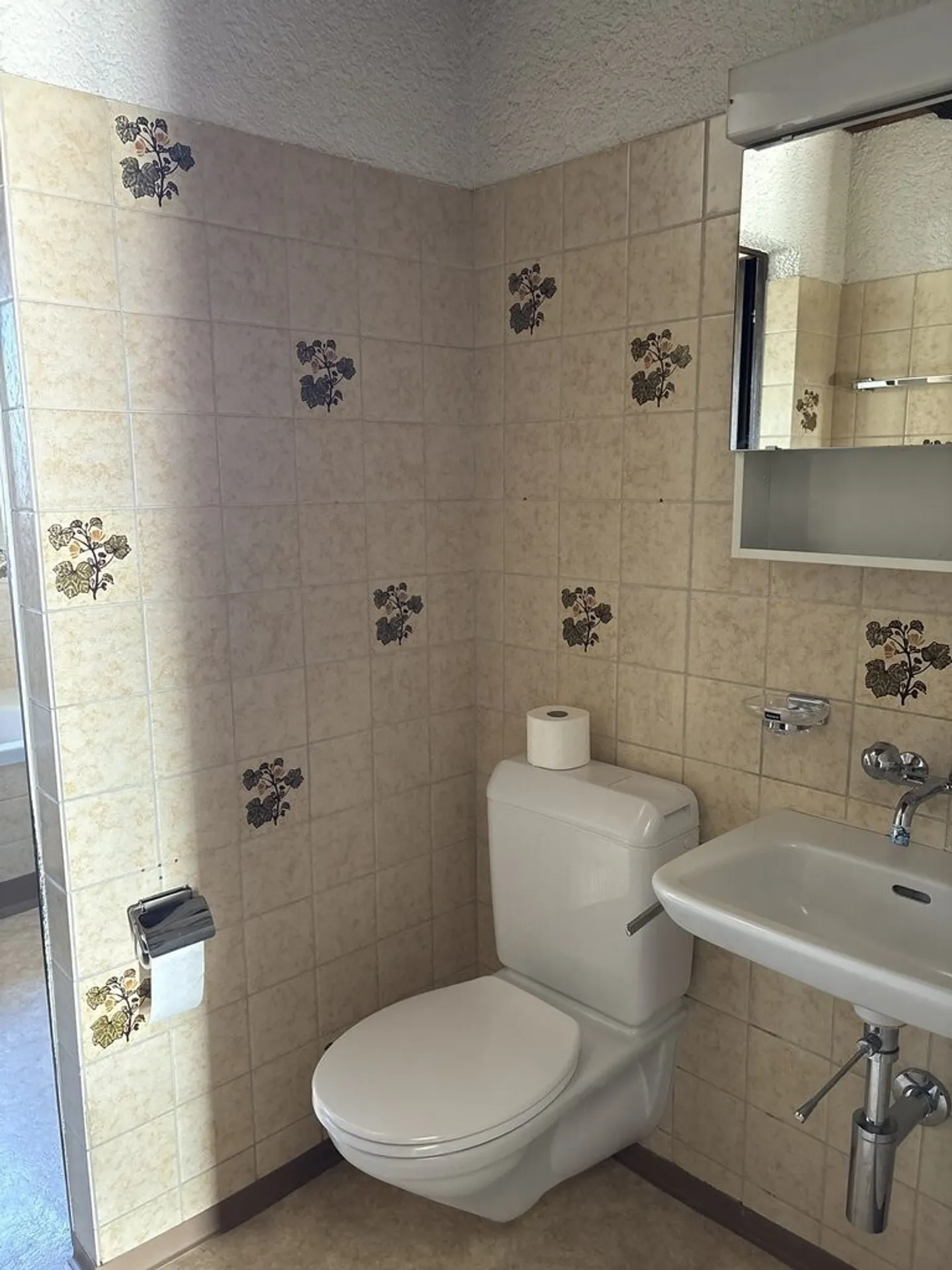 Appartamento affascinante con travi - limitato fino al 30.06.2026 - Foto 9 di 11