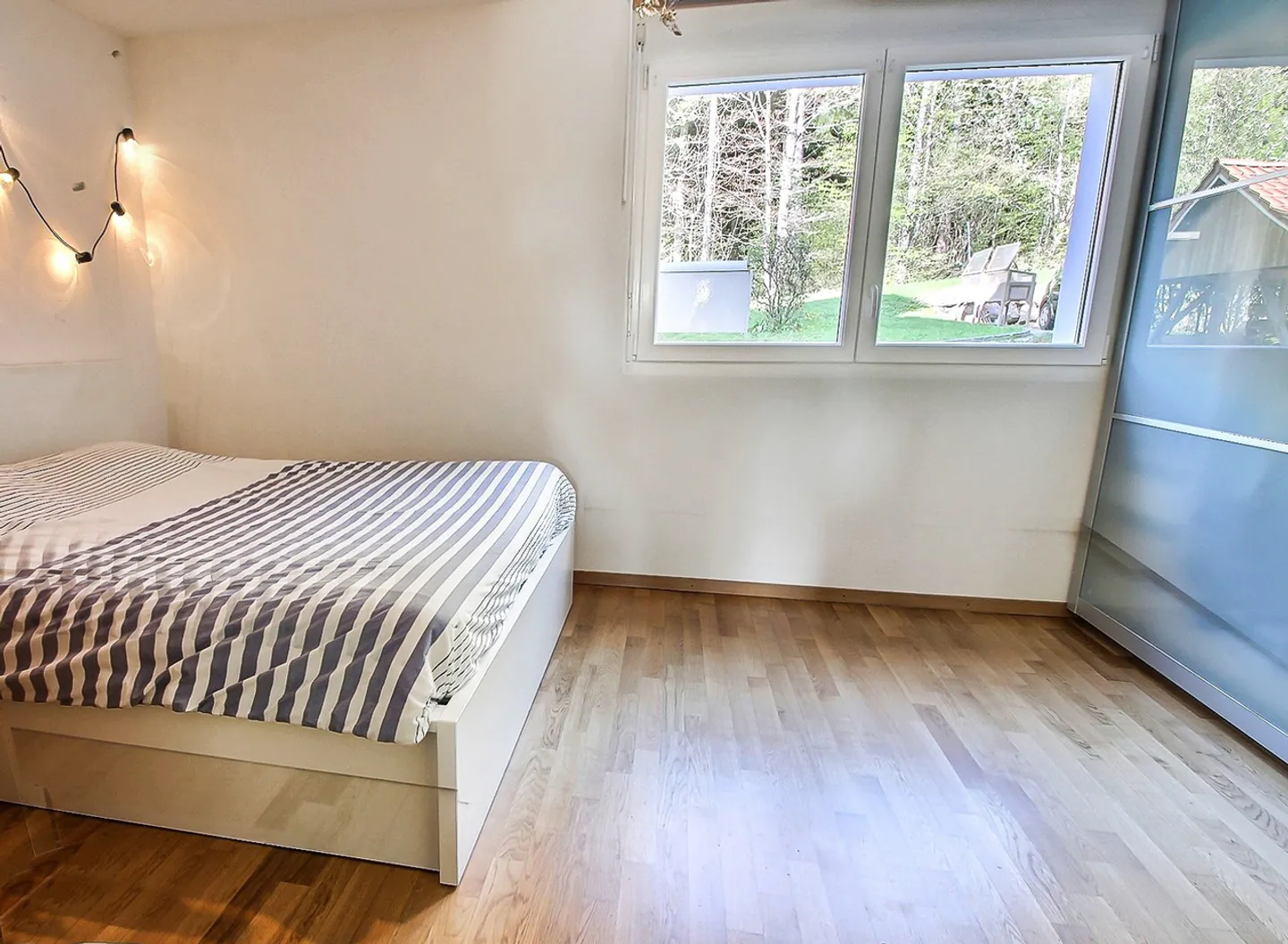 Rare! 4.5-room apartment (+1) on the garden level - Photo 6 of 14