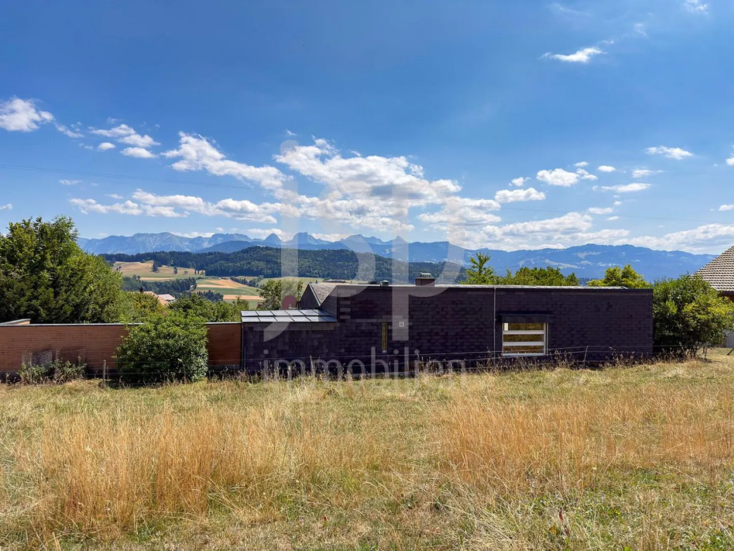 7 Zimmer Einfamilienhaus mit atemberaubendem Panorama - Photo 1 sur 29