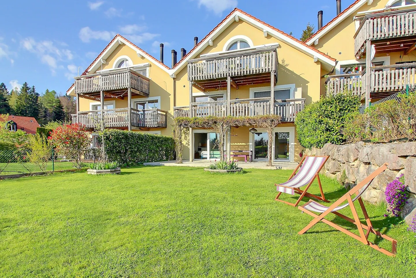 Rare! 4.5-room apartment (+1) on the garden level - Photo 2 of 14