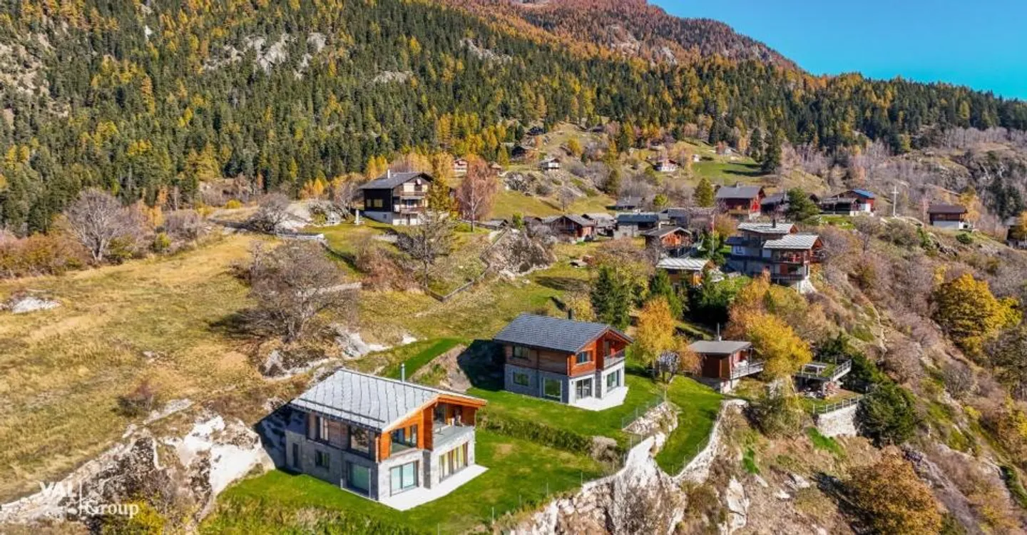 Exclusive, furnished house with Alpine panorama for year-round rent - Photo 1 of 13