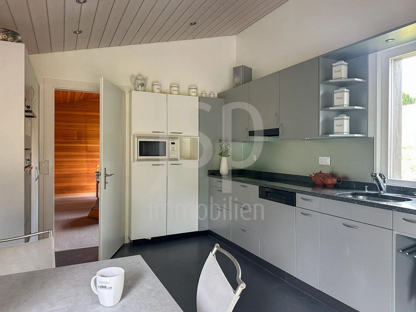 7 Zimmer Einfamilienhaus mit atemberaubendem Panorama - Photo 8 sur 29