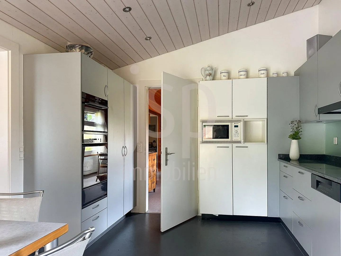 7 Zimmer Einfamilienhaus mit atemberaubendem Panorama - Photo 9 sur 29