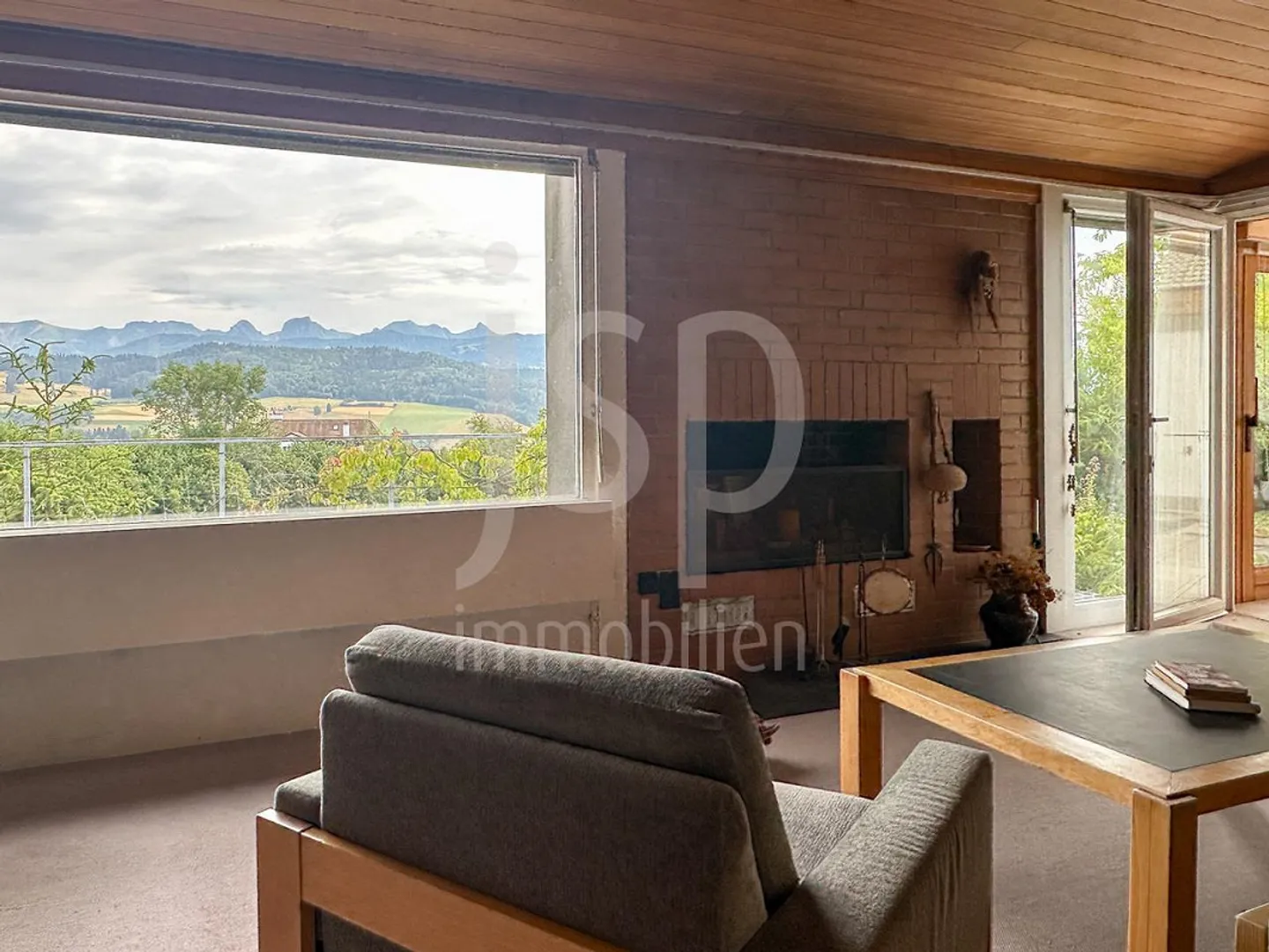 7 Zimmer Einfamilienhaus mit atemberaubendem Panorama - Photo 13 sur 29