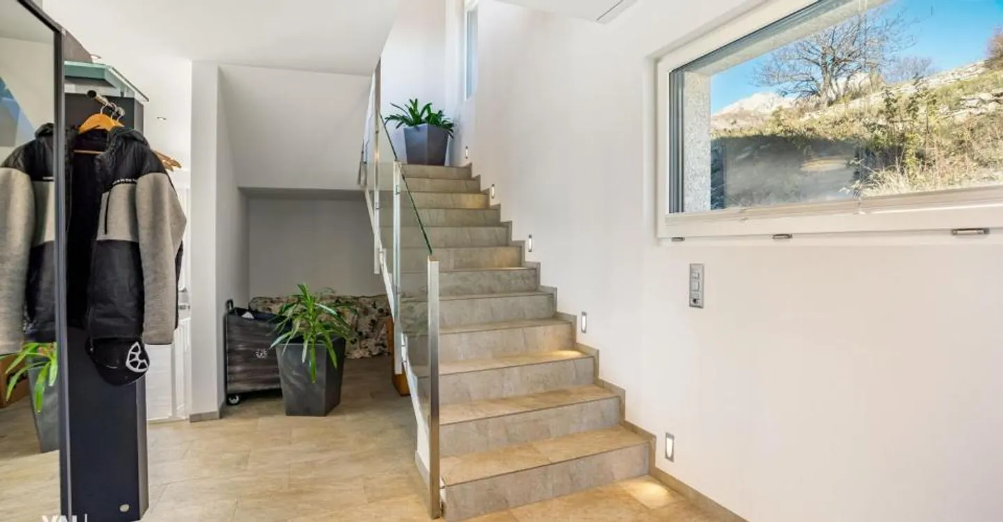 Exclusive, furnished house with Alpine panorama for year-round rent - Photo 10 of 13