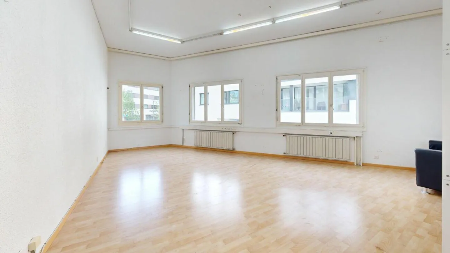 Top Commercial Rental Space "Studio 23.5" in Heerbrugg - Photo 3 of 5