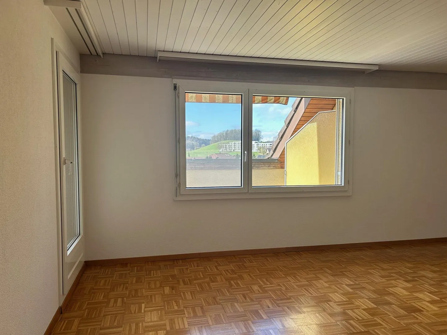 Gemütliche 3.5-Zimmer-Dachwohnung in Zuchwil - Foto 5 von 6