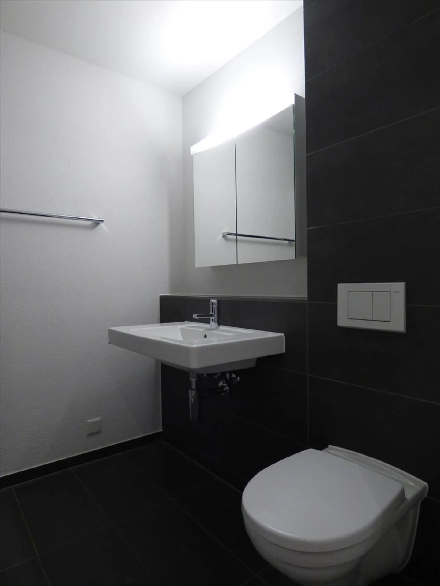 Appartement 3.5 pièces - Foto 8 von 10