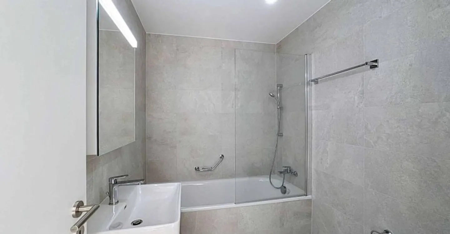New 3.5-room apartment in the heart of Yverdon-les-Bains - Photo 6 of 9