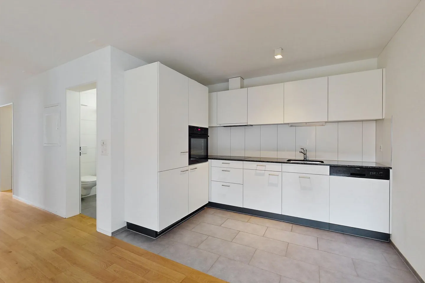 Charmante Wohnung in zentraler Lage - Foto 2 von 10