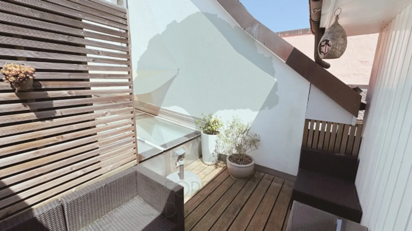 IN VENDITA - PROPRIETÀ ECCEZIONALE NEL CUORE DELL'AJOIE - Foto 11 di 14