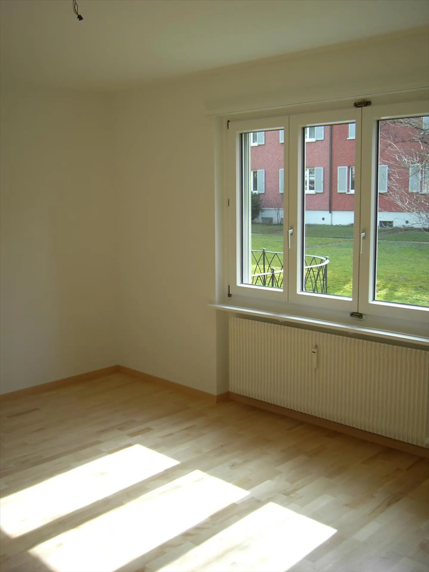 3.5 Room Apartment - Photo 7 of 10