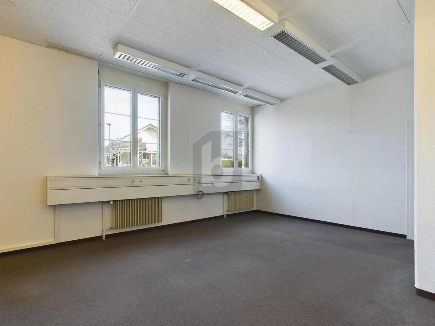 UFFICIO O STUDIO INCLUSO NELLE SPESE - Foto 2 di 6