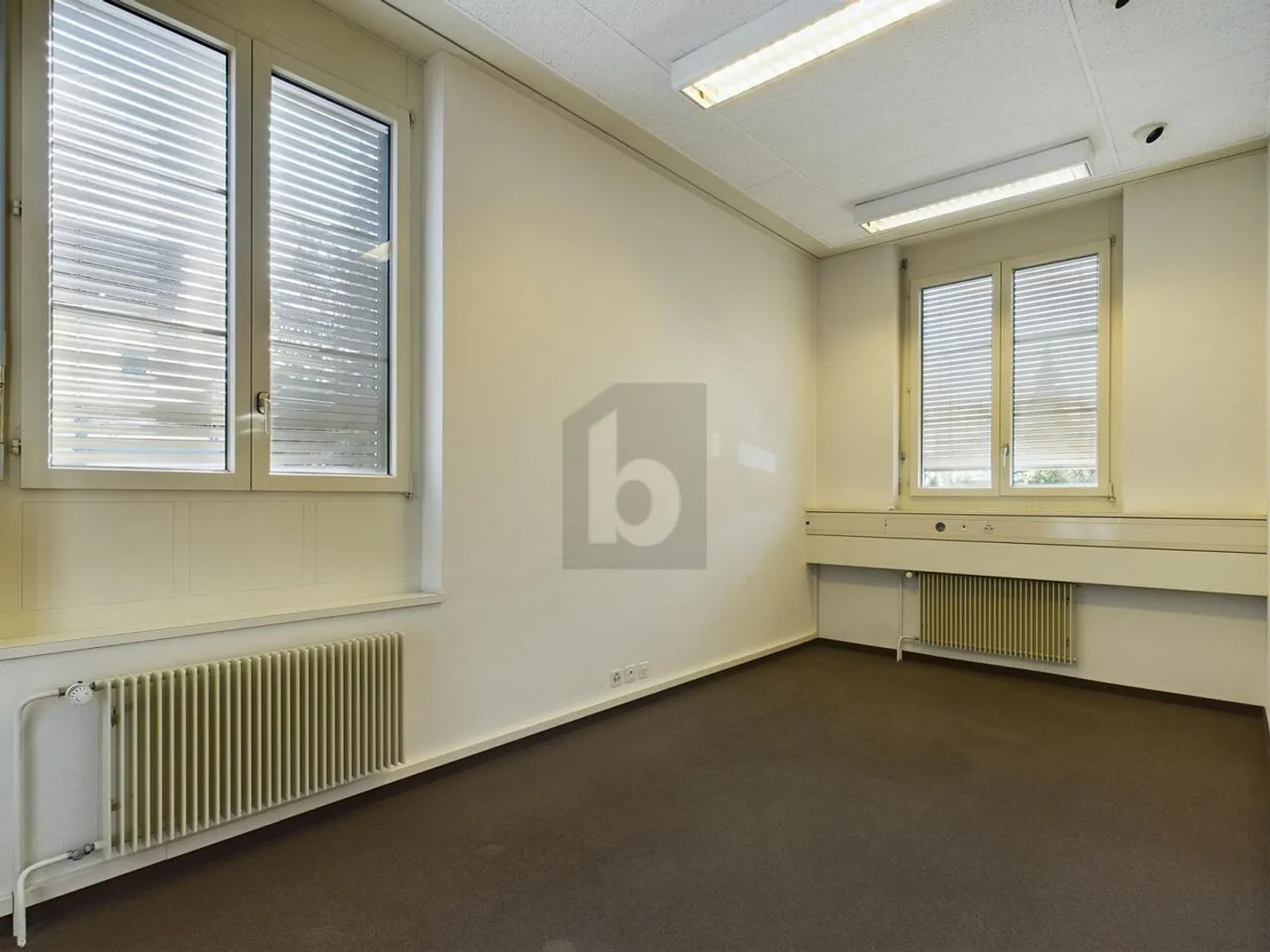 UFFICIO O STUDIO INCLUSO NELLE SPESE - Foto 5 di 6