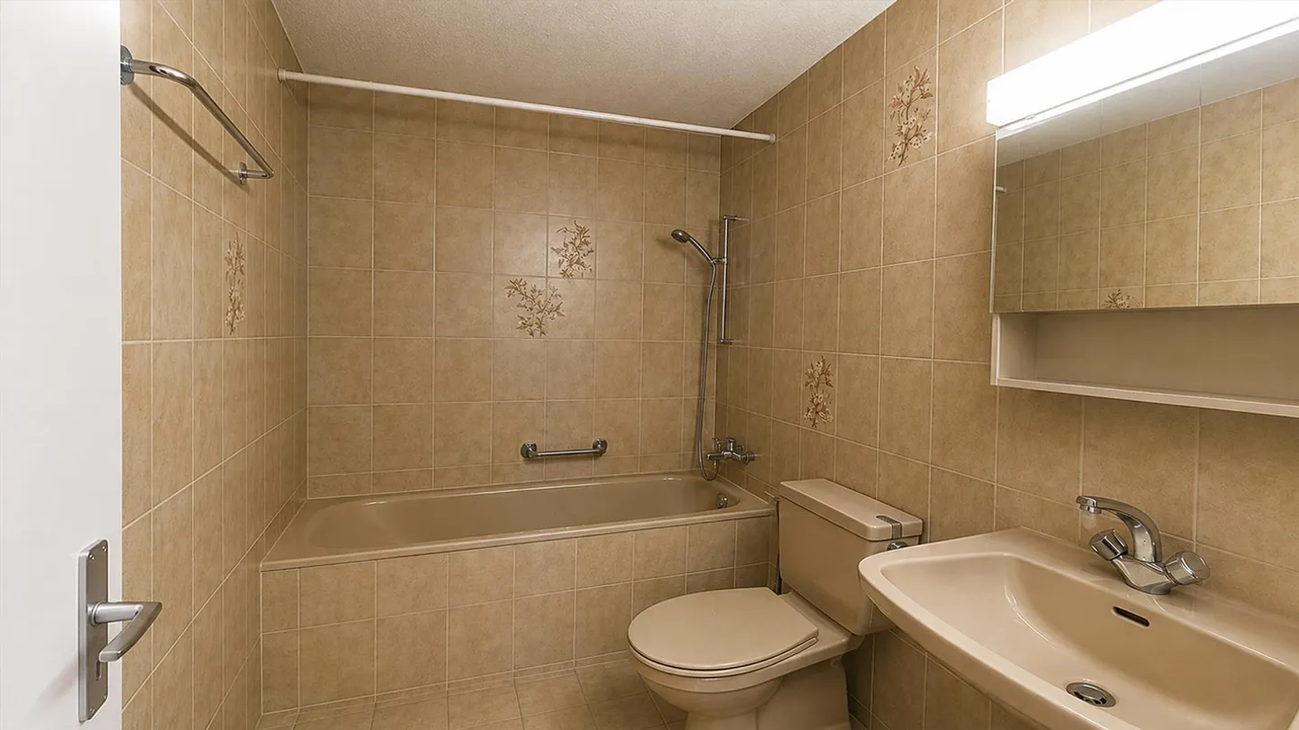 Neu renovierte 1.5-Zimmer-Wohnung im Dorfzentrum mit Infrastruktur - Photo 3 of 7