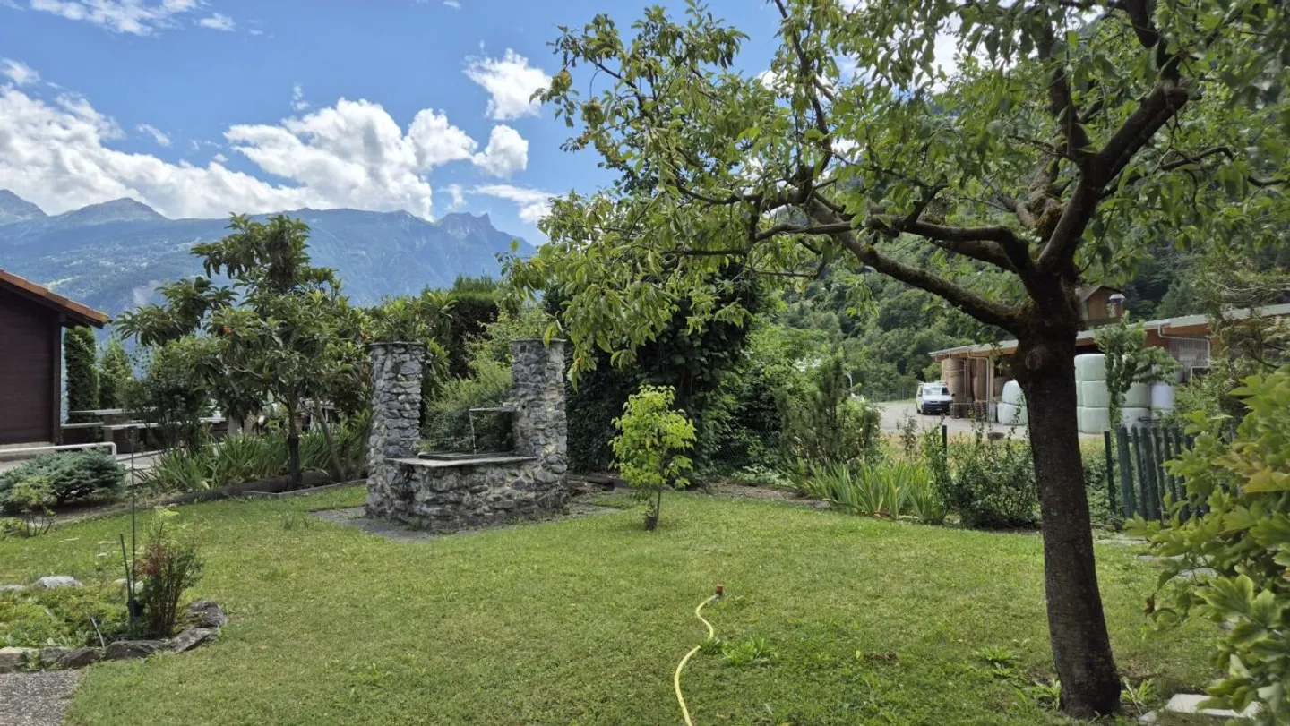 Casa bifamiliare a Chamoson - Foto 2 di 19