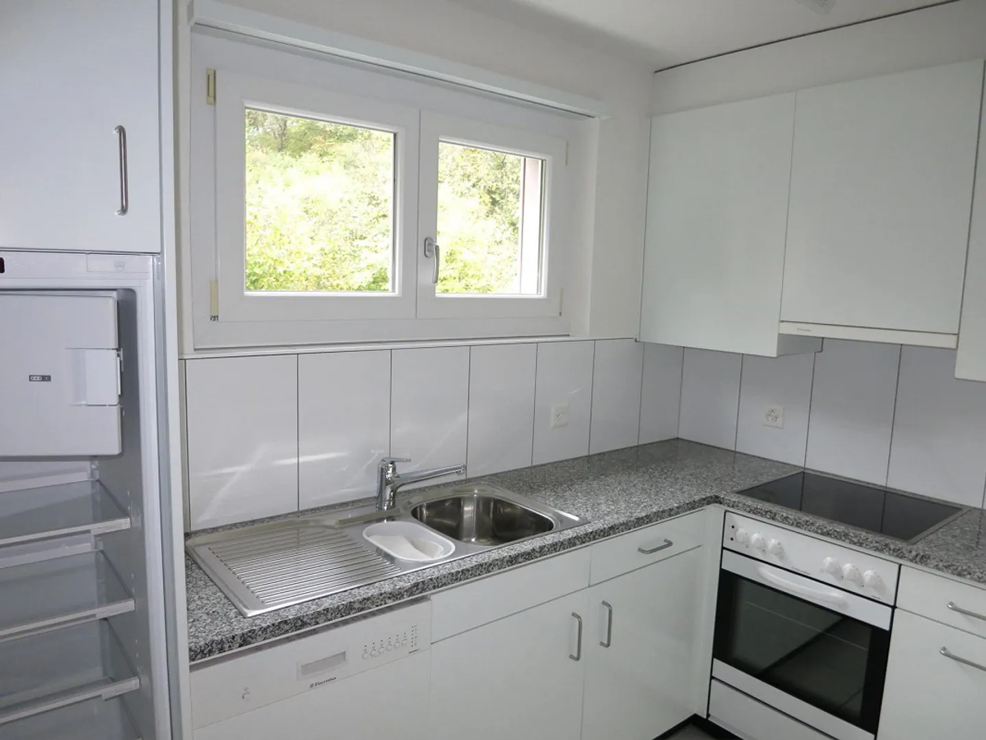 Wohnen im Grünen mit Sitzplatz - Foto 4 di 5