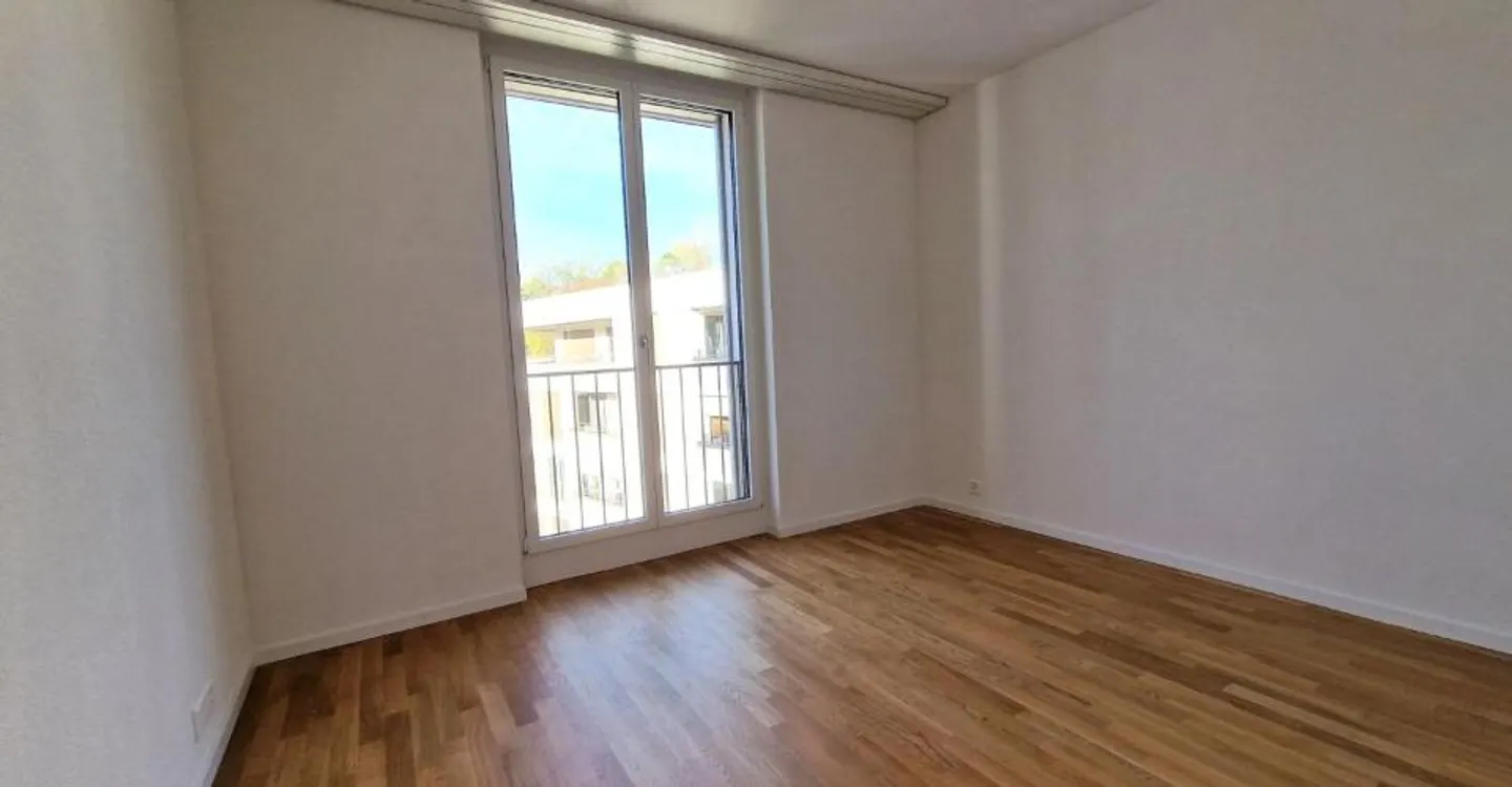 Moulins G - 3,5-Zimmer-Wohnung im 4. Stock - Foto 6 von 7