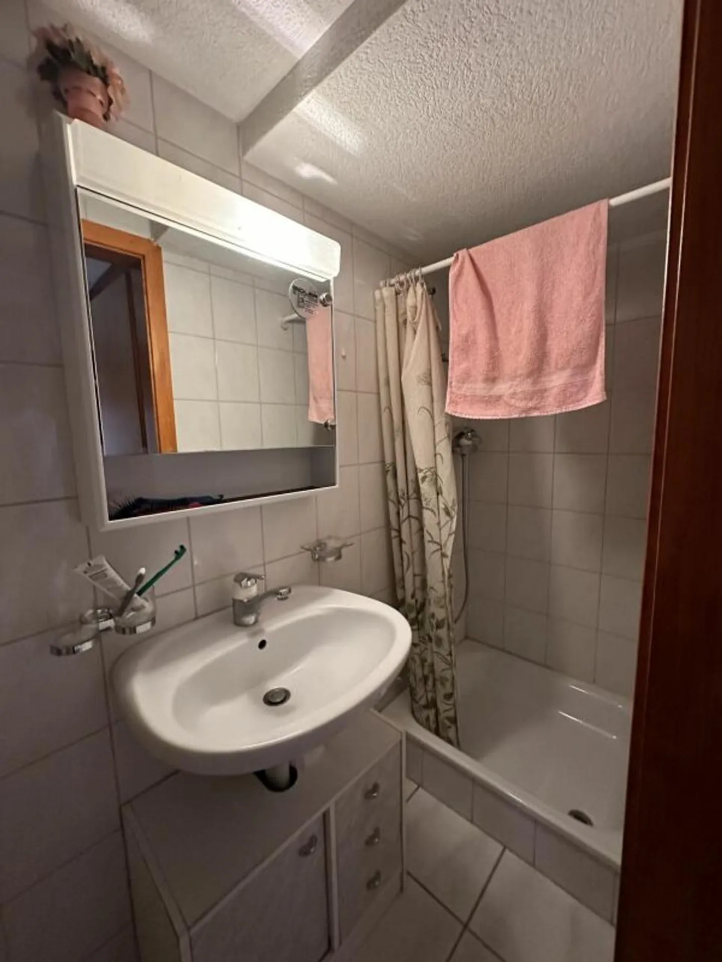 Edificio in affitto con superficie commerciale - Proprietà residenziale e commerciale - Foto 13 di 13