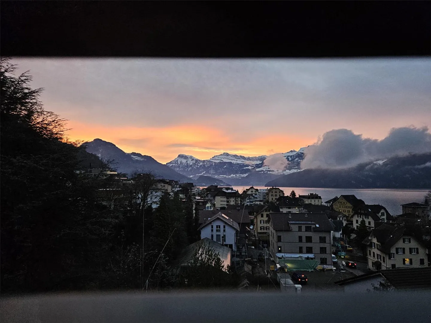 4.5-Zimmer-Liebhaberwohnung (115 m2) mit See- und Bergpanorama - Photo 5 of 8