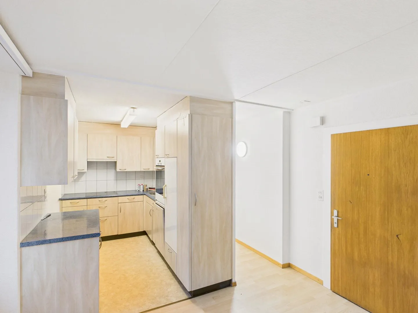 Cozy 4.5-Room Apartment in Aarwangen - Photo 2 of 12