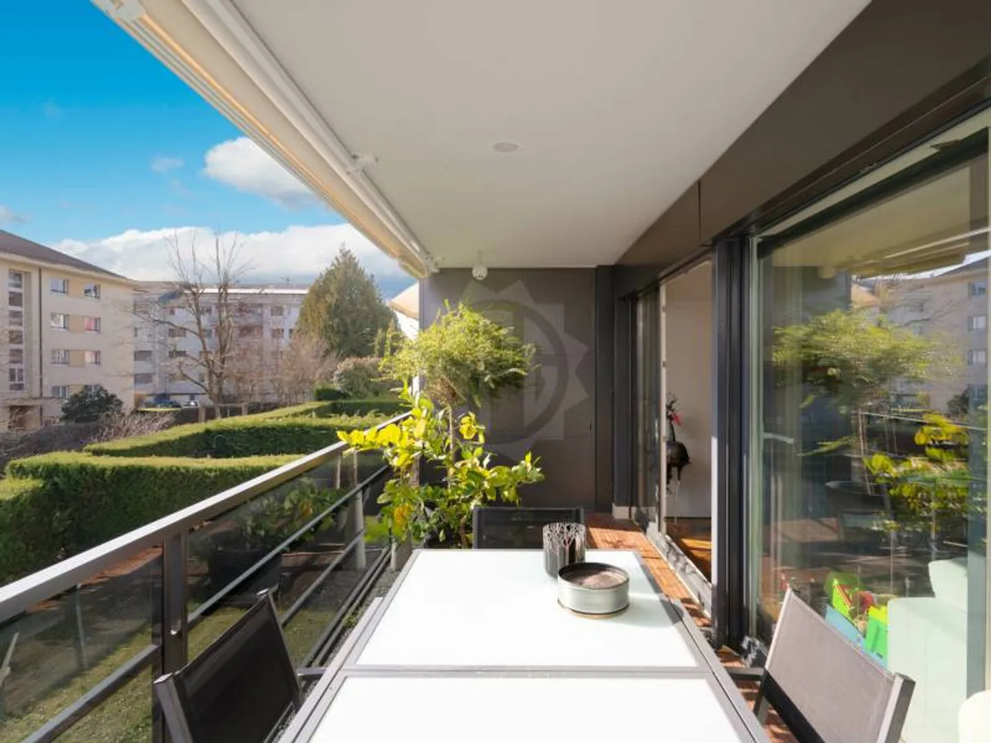 Appartamento contemporaneo a Prangins - Foto 1 di 8