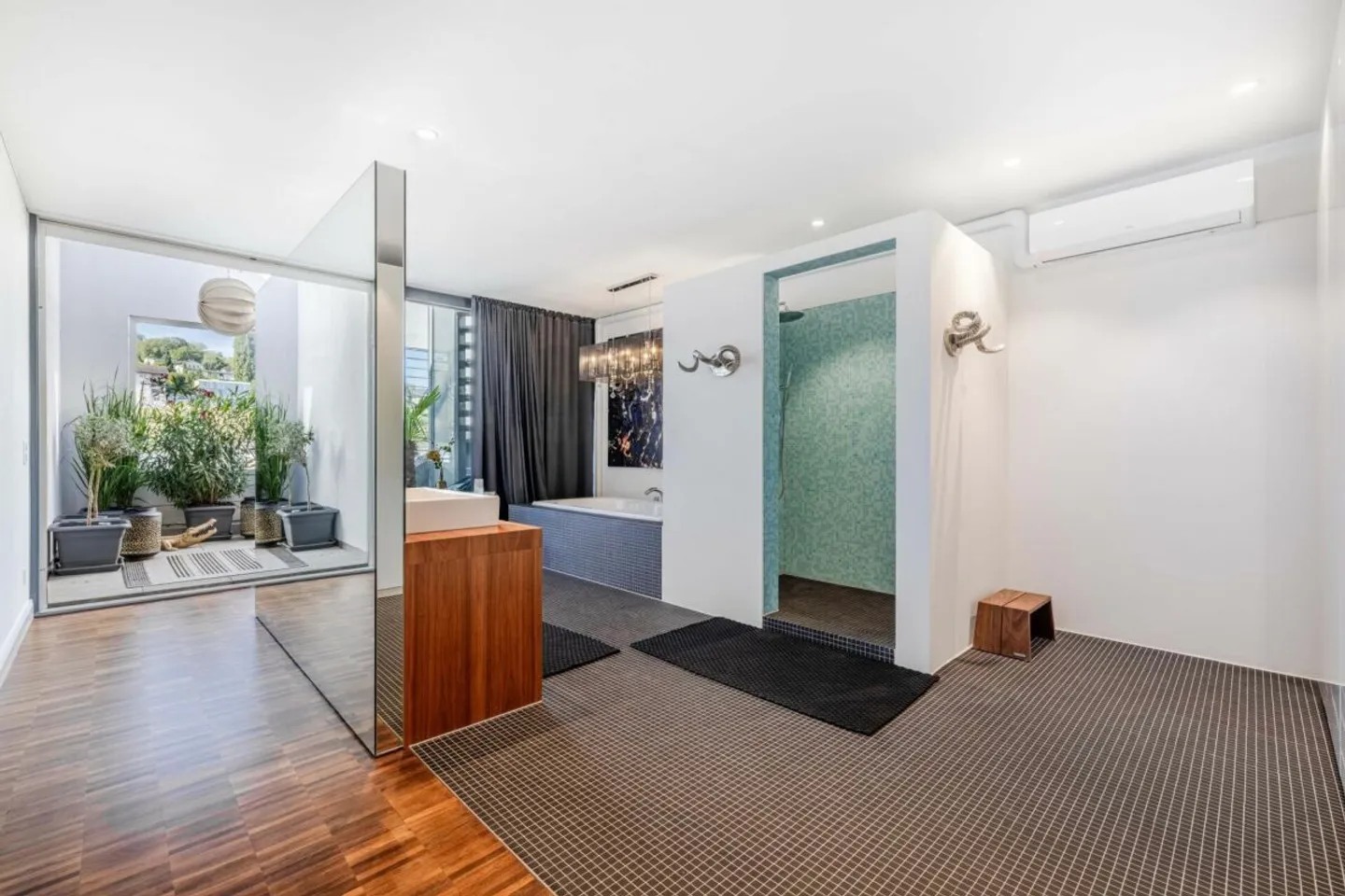 Vie élégante à Ermatingen - Appartement en terrasse avec panorama unique sur le lac de Constance - Photo 8 sur 13