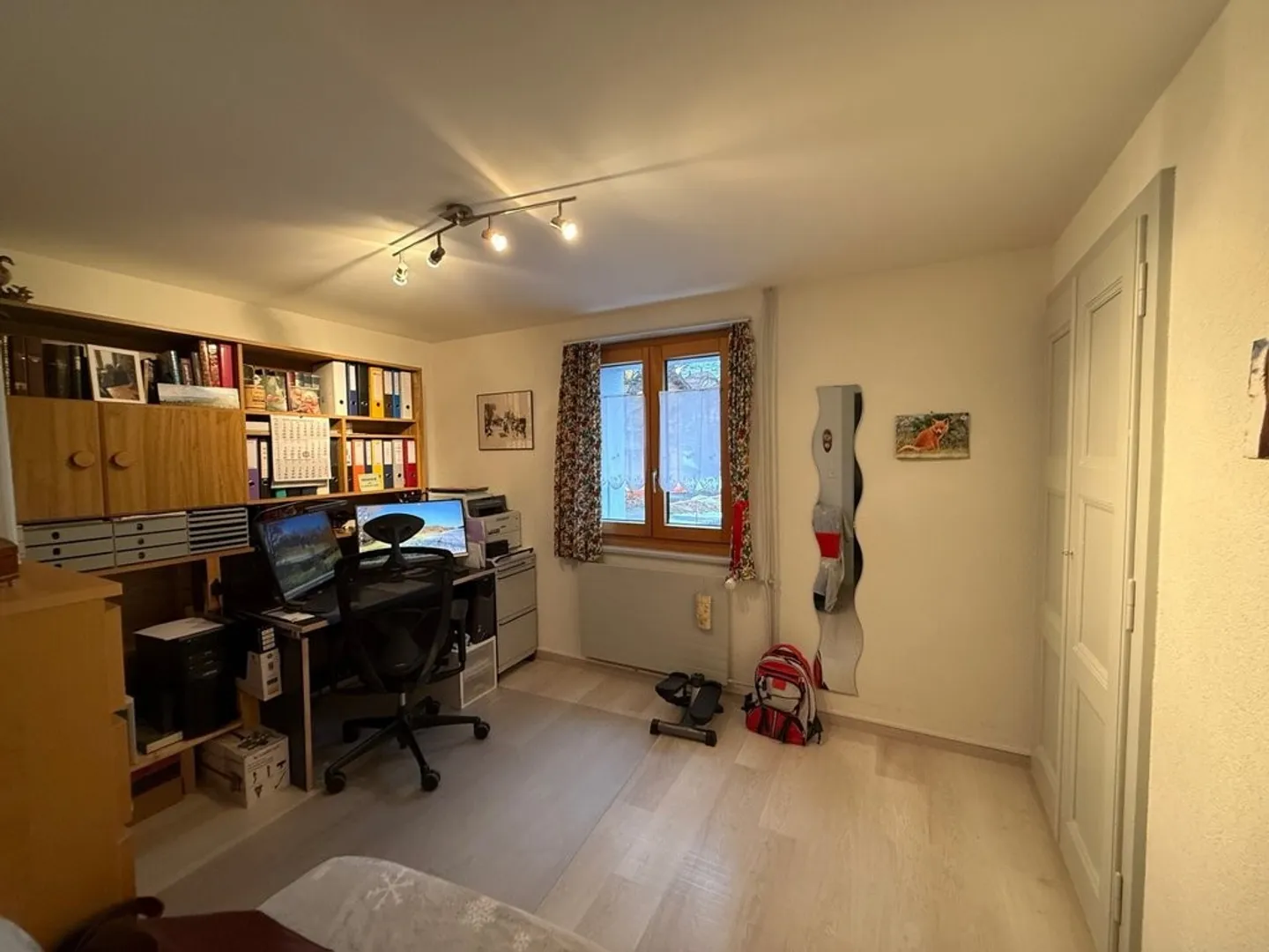 Beautiful 3.5-room apartment on the 2nd floor - Photo 4 of 8