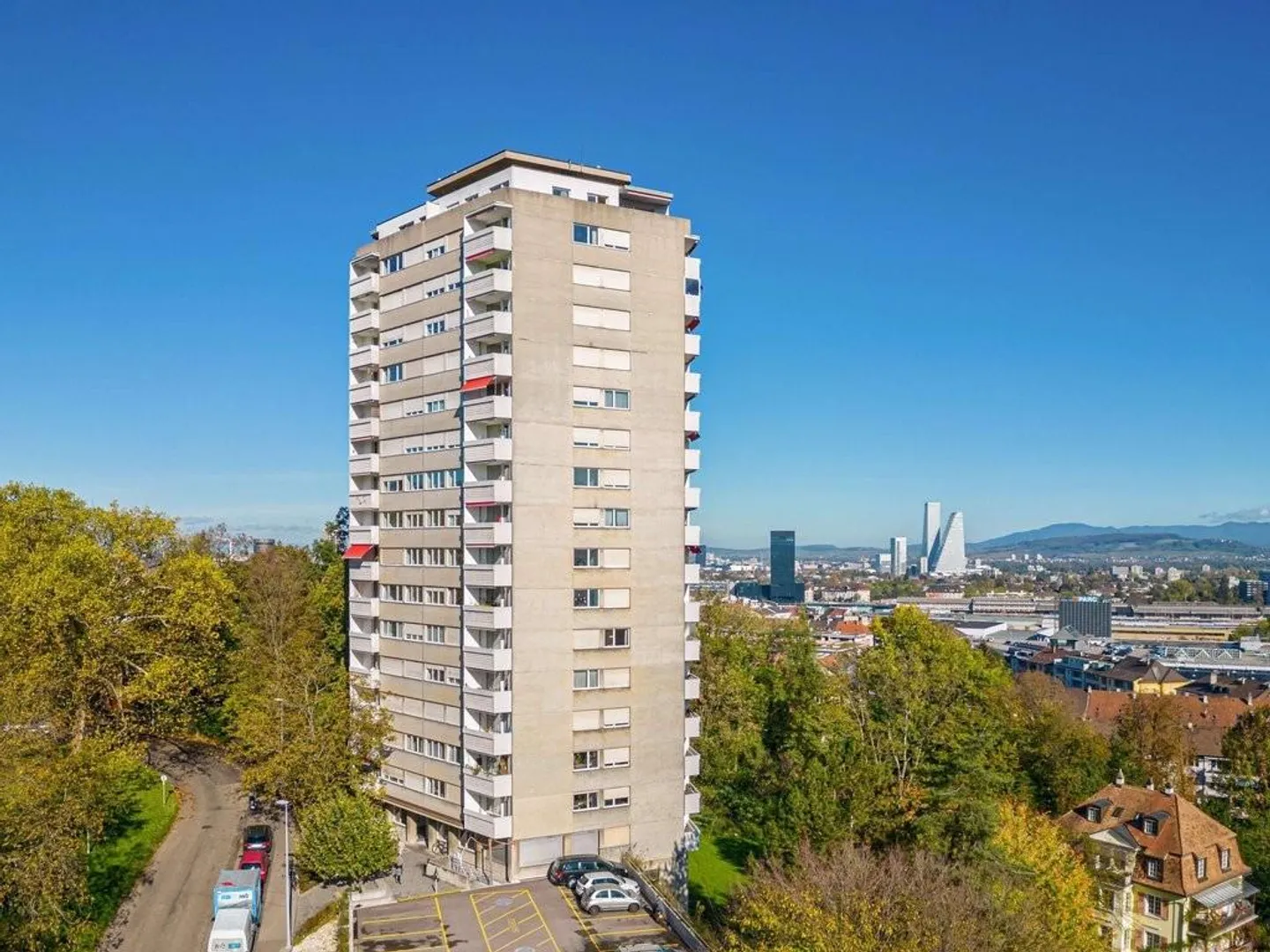 Votre nouveau chez-vous avec une ambiance urbaine et une vue magnifique ! - Photo 1 sur 6
