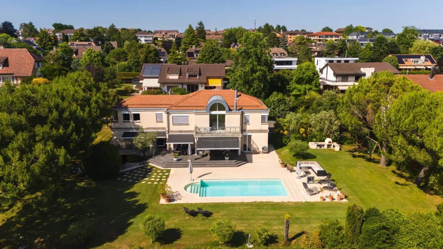 Villa Charmante avec Vue sur le Lac - Photo 6 sur 41