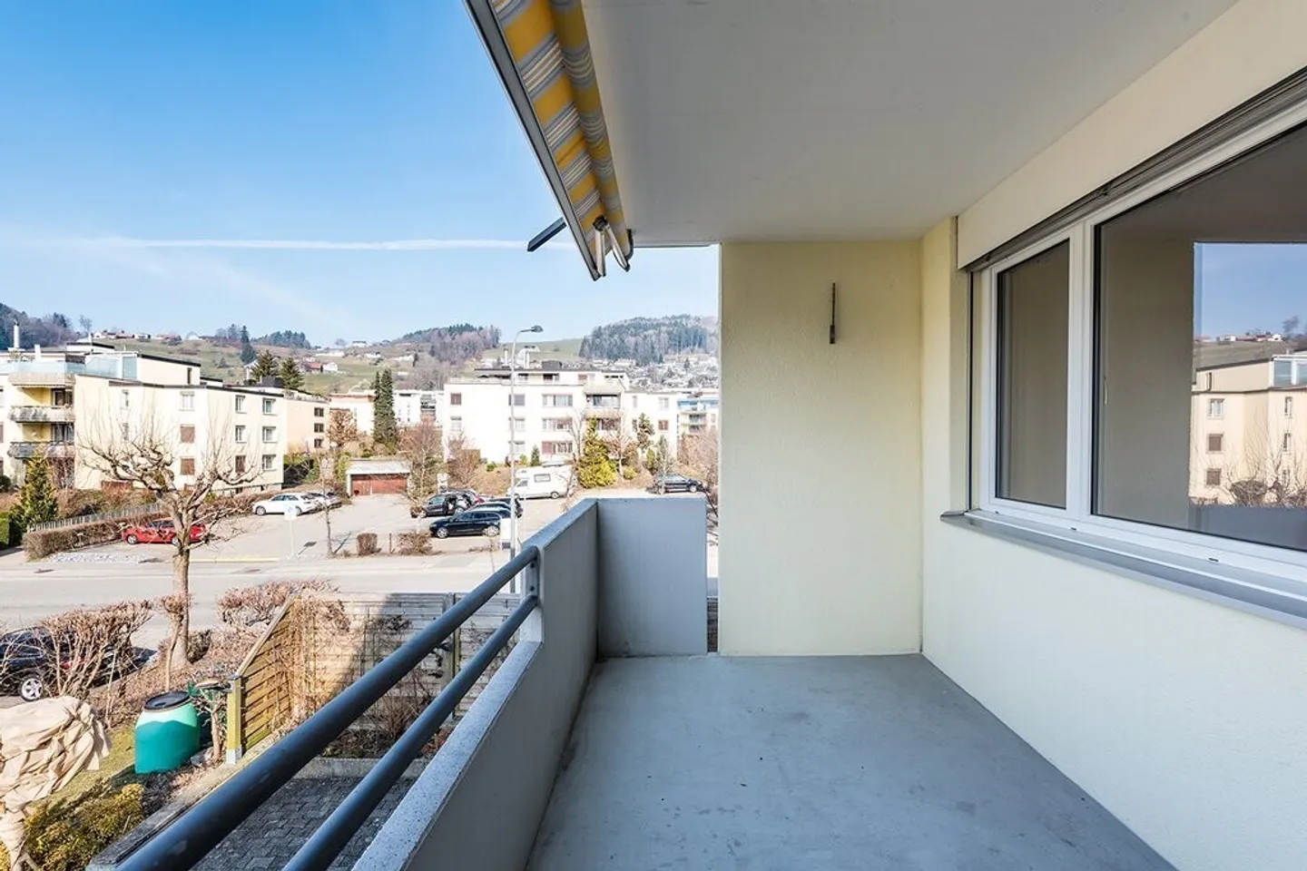 Appartamento spazioso di 4,5 stanze - Foto 10 di 12