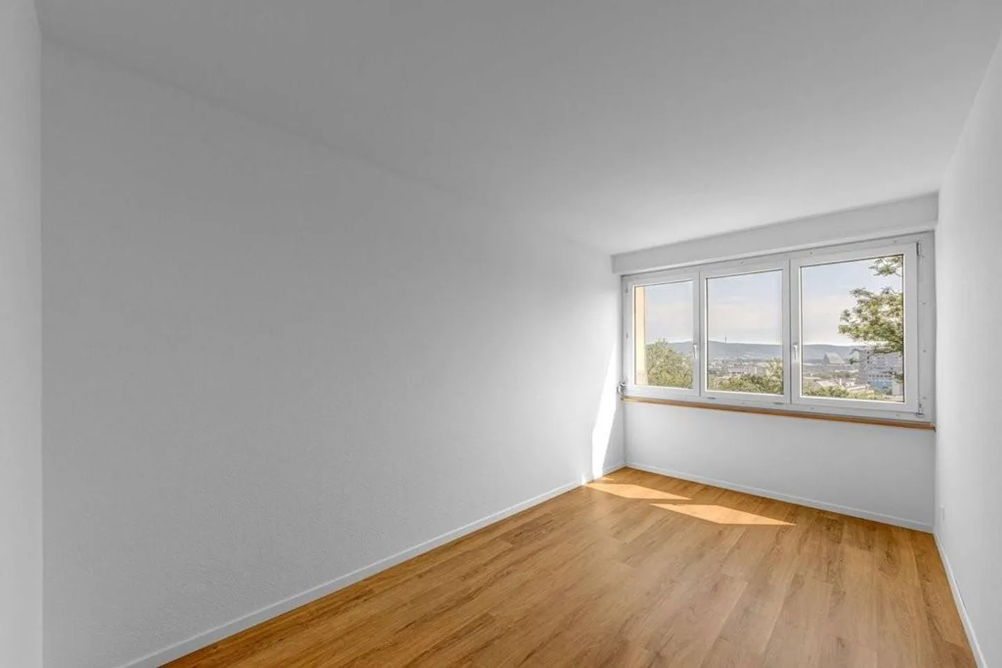 Votre nouveau chez-vous avec une ambiance urbaine et une vue magnifique ! - Photo 5 sur 6