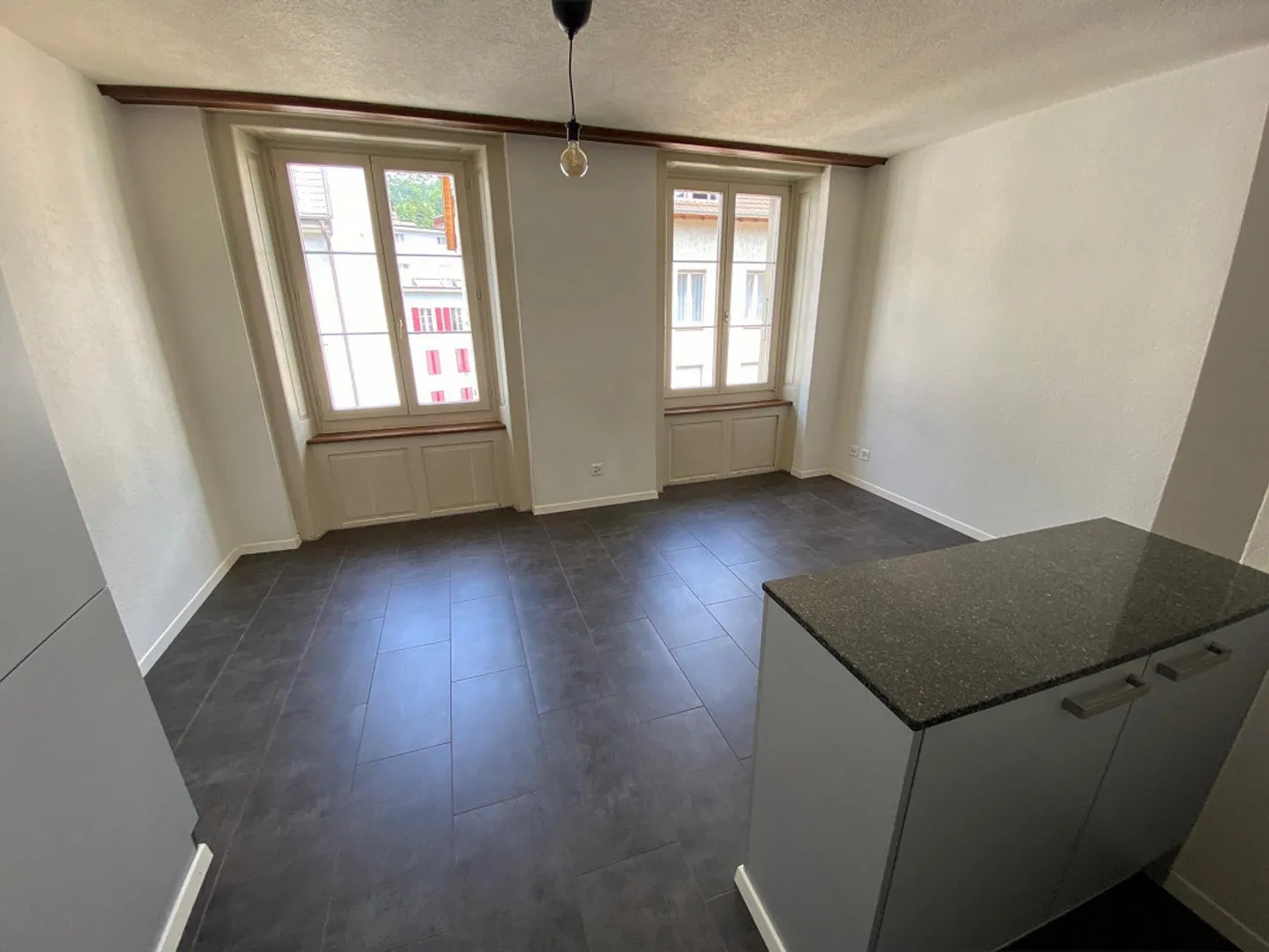 Stilvolle Wohnung Nähe Altstadt - Foto 3 von 7