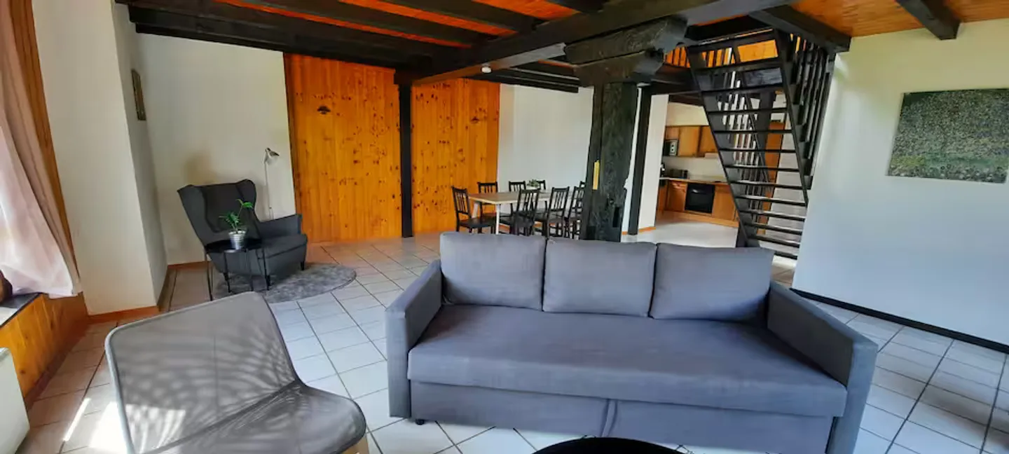 4.5 Room House - Photo 10 of 13