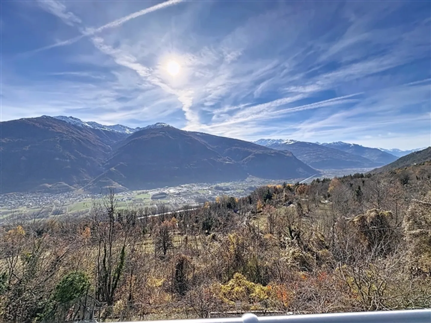 Villa spaziosa, vista panoramica e vasca idromassaggio - Foto 8 di 20