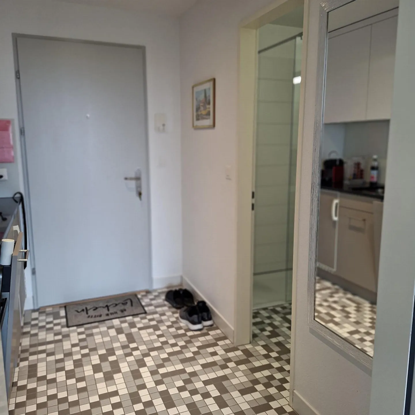 Modern, bright 1-room apartment on the 3rd floor with balcony - Photo 6 of 17