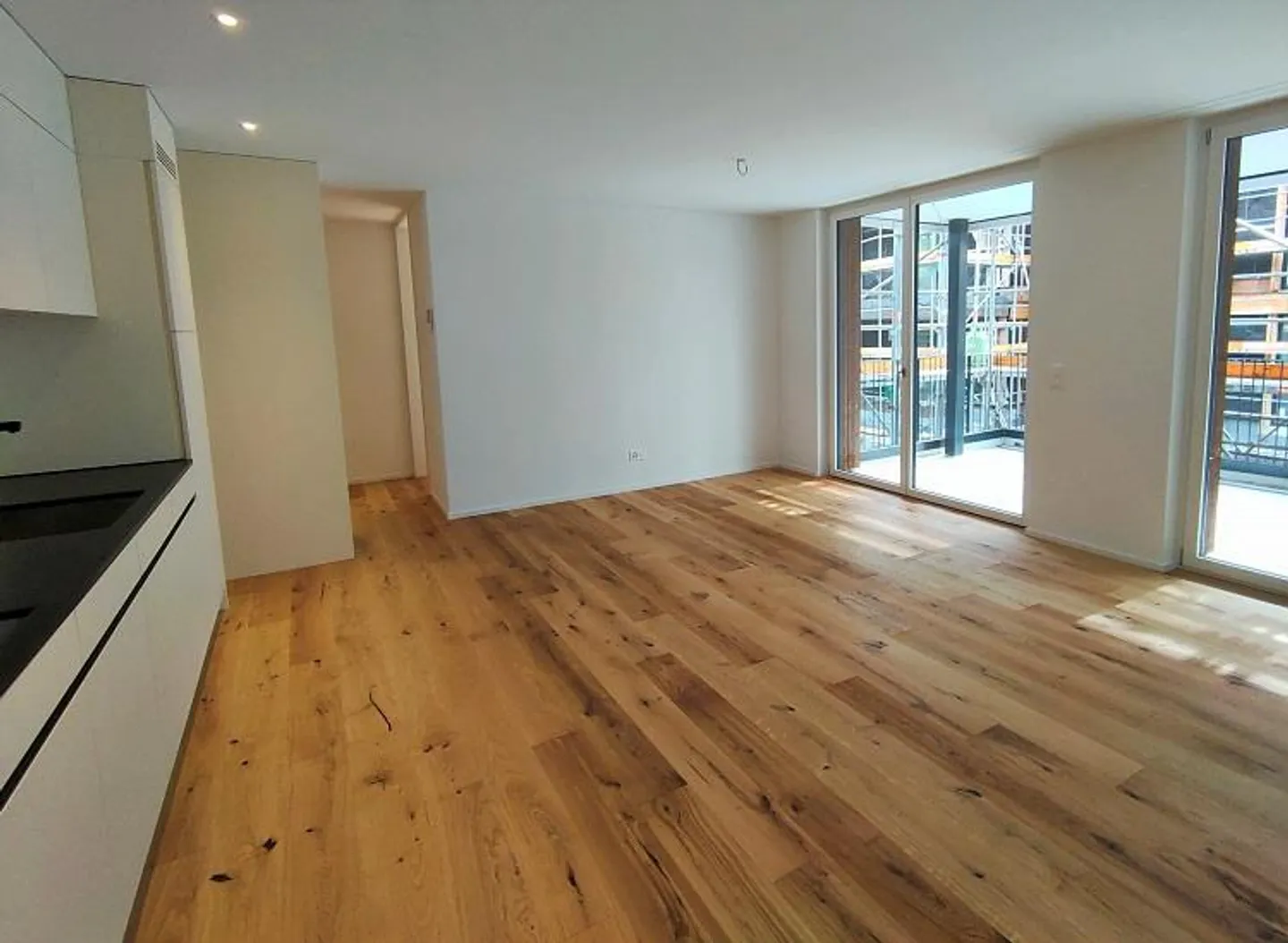 New apartment in a beautiful residential area near Lake Constance - Photo 4 of 8