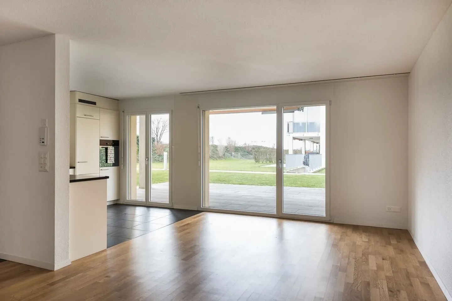 L'appartamento perfetto di 4,5 stanze in una posizione tranquilla - Foto 2 di 8