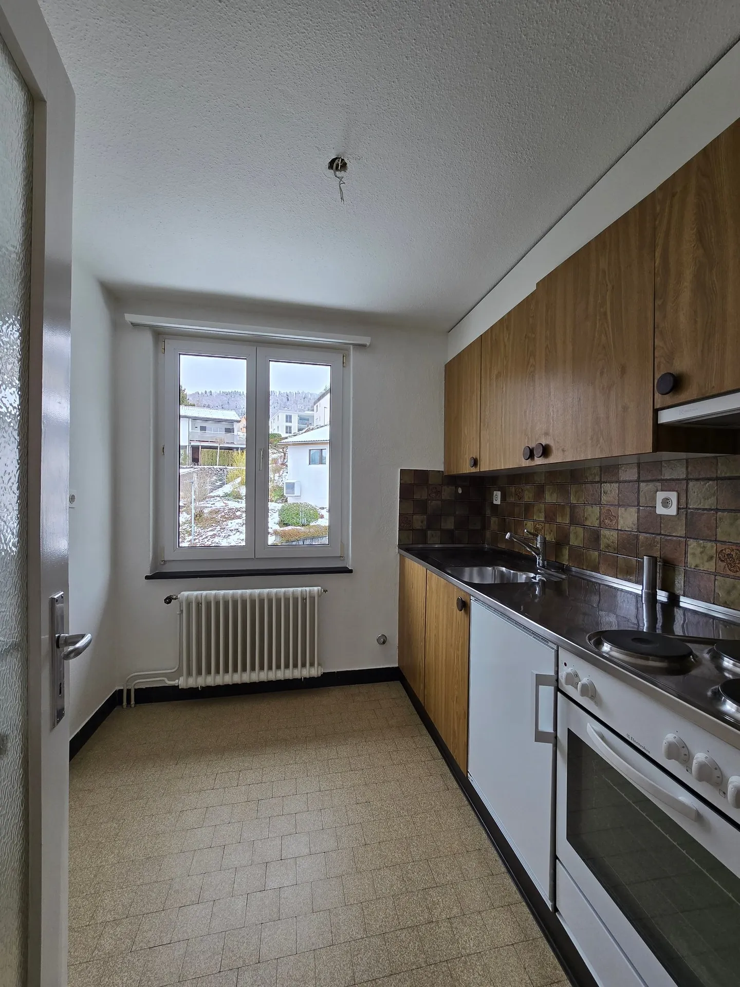 Superbe appartement de 3 pièces avec balcon à Wald ZH - Photo 7 sur 9