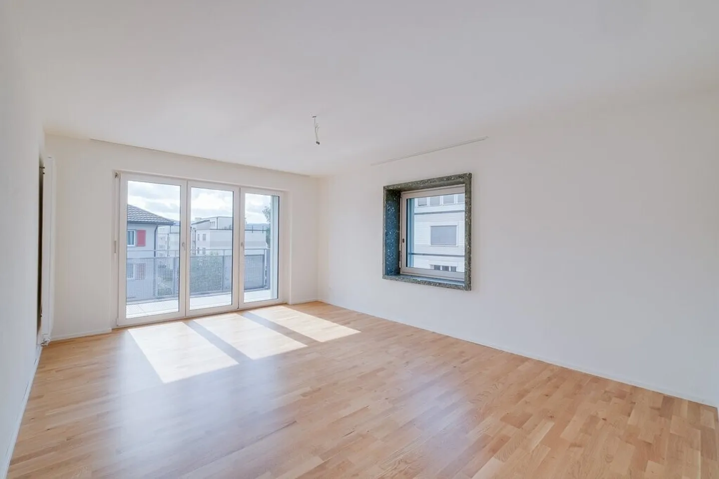 Appartamento centrale e luminoso - Foto 3 di 8