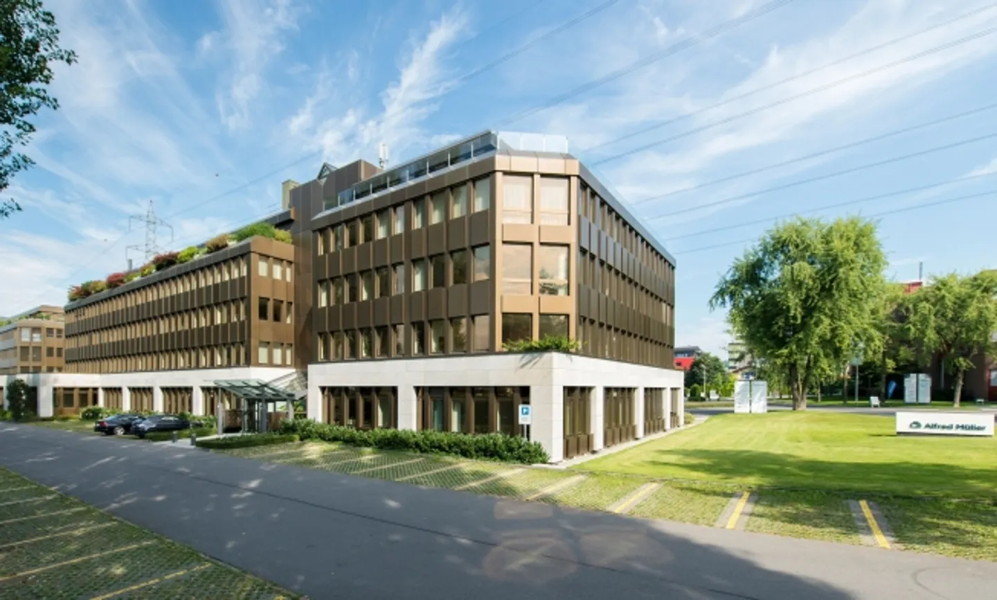 Espace commercial - Idéal pour la gestion d'entrepôt - Photo 1 sur 1