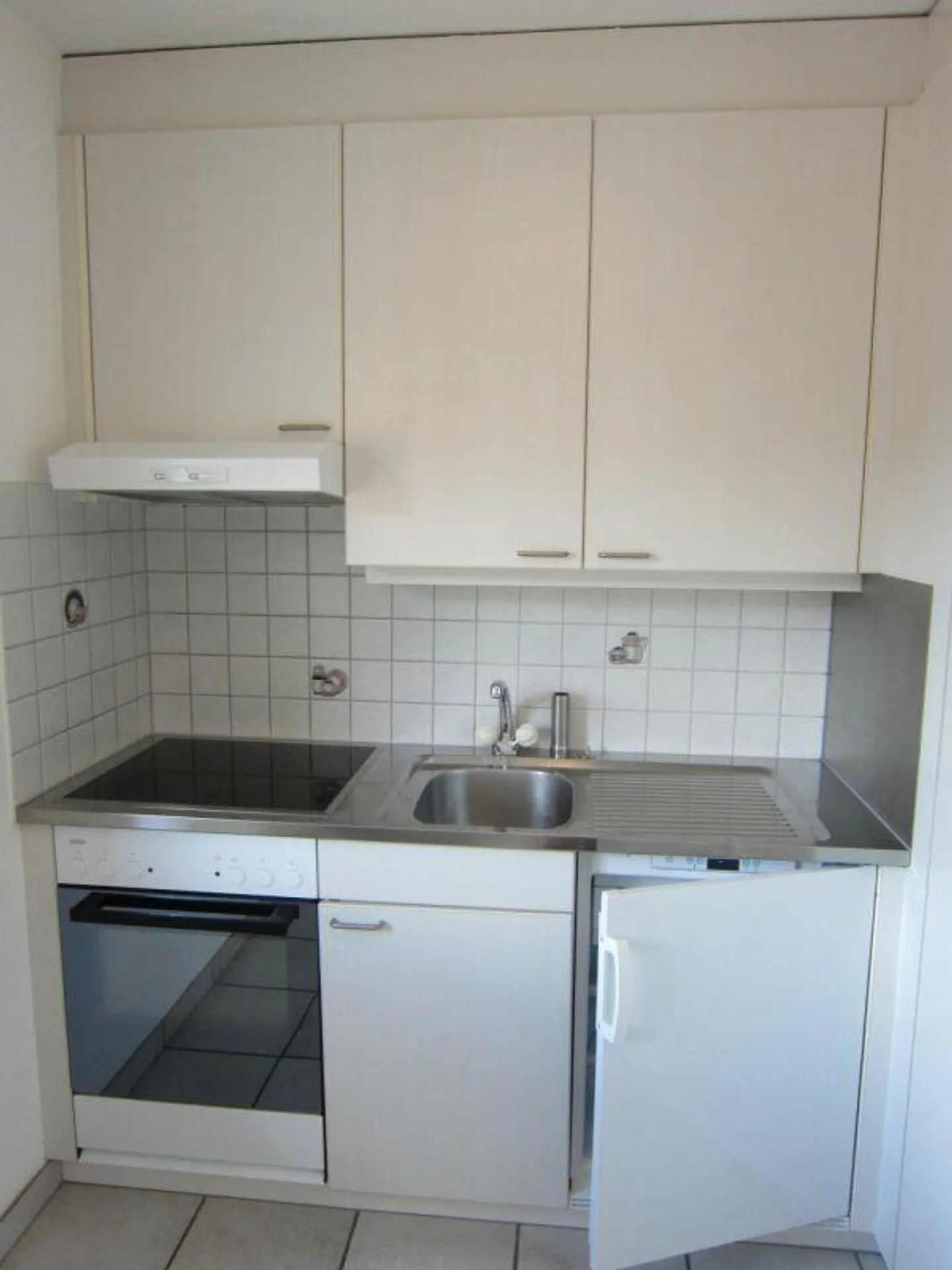 Practical 3-room apartment near Sargans train station - Photo 4 of 5