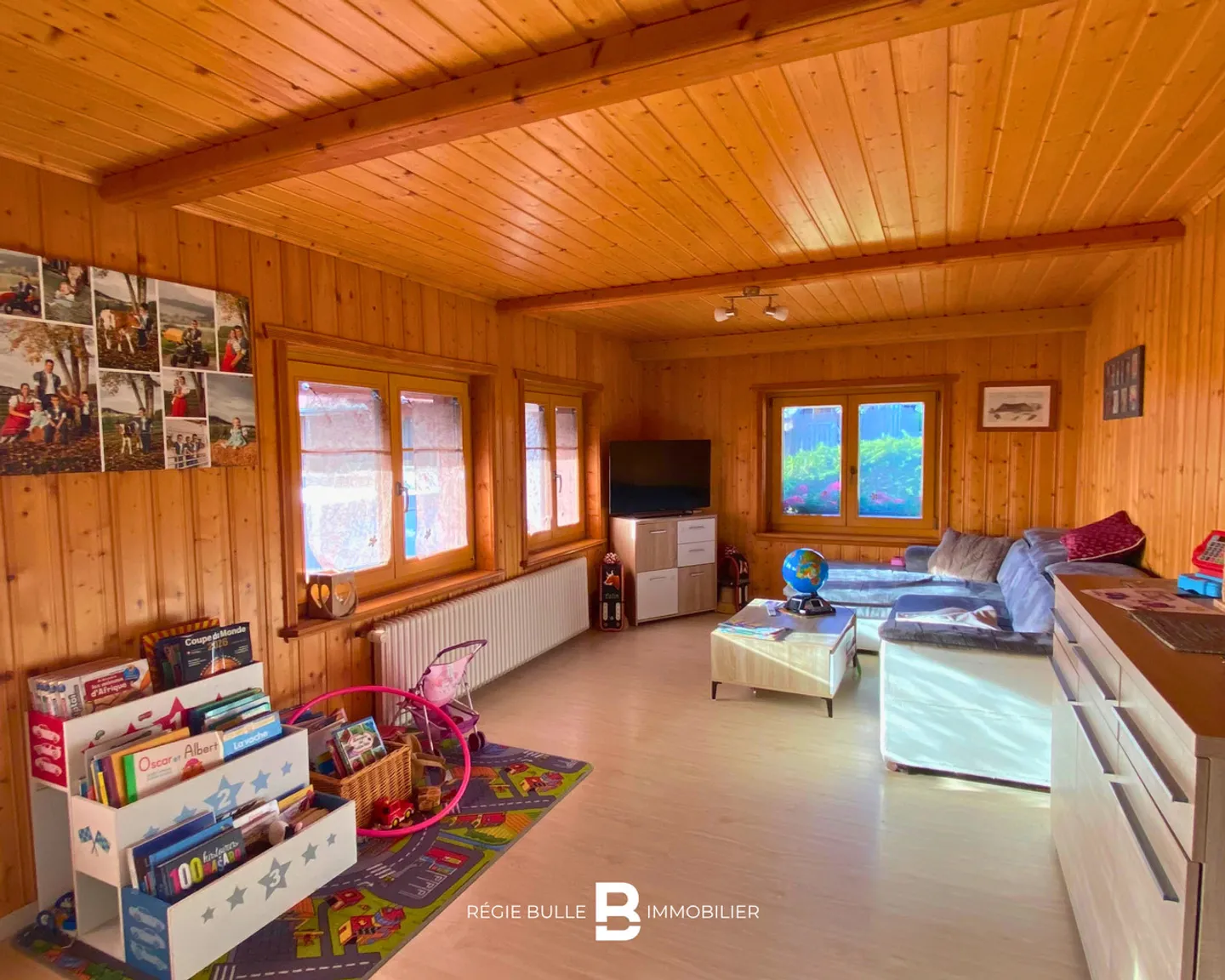 Sorens - Charmante 4,5-Zimmer-Wohnung zu vermieten - Foto 3 von 4