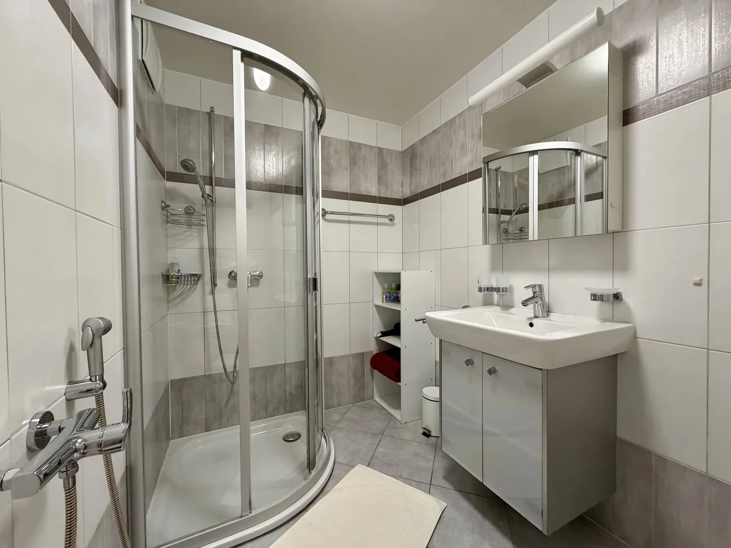 Appartamento con vista lago - Foto 14 di 14